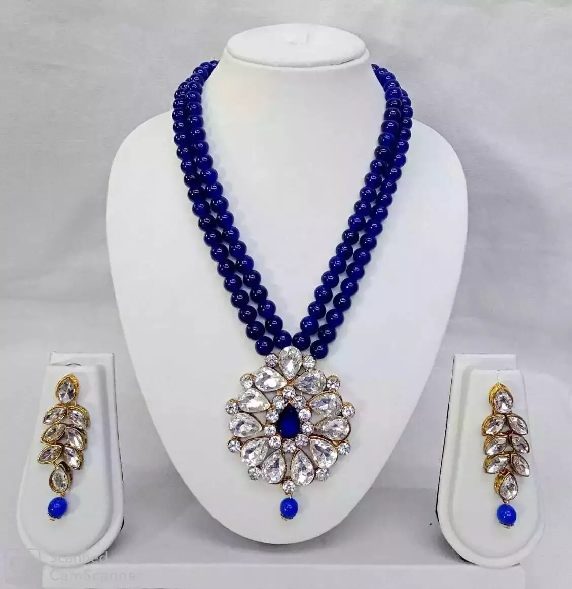 Gold Plated Kundan Pendent Jewelry Set